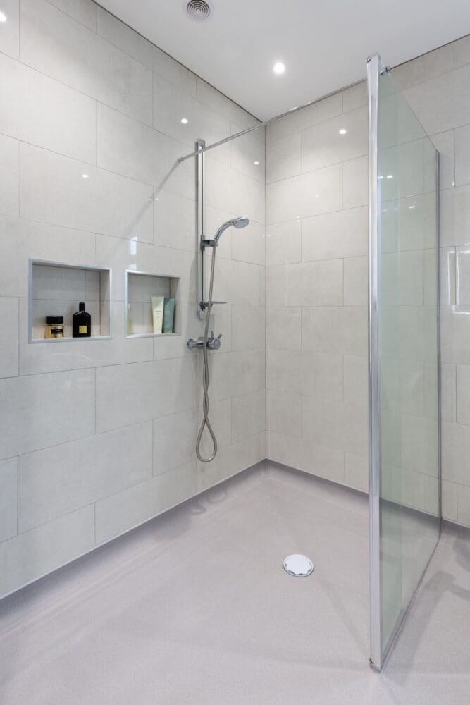 13 Walk In Shower Ideas for Small Bathrooms: Space-Saving Solutions