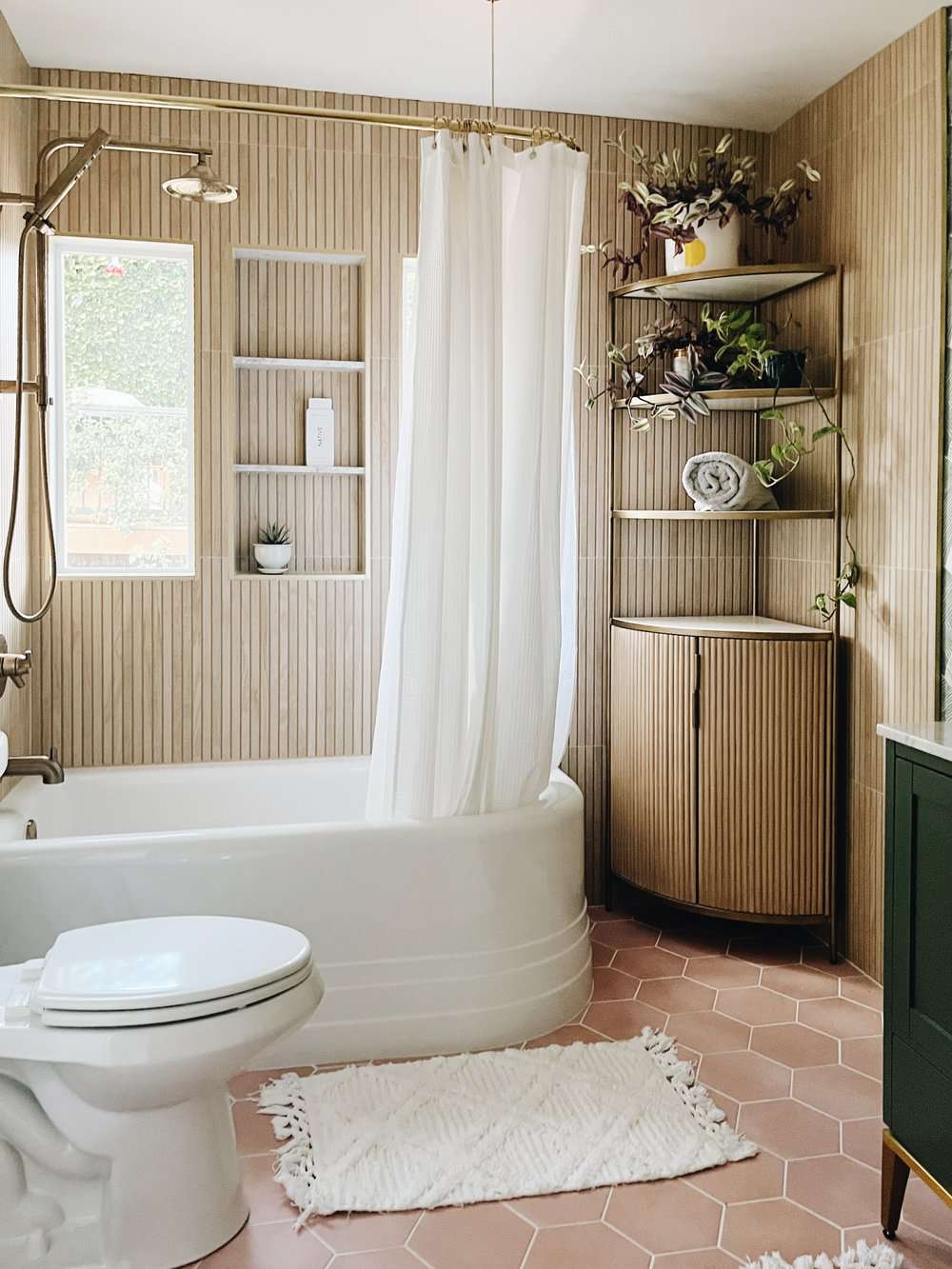 16 Tub-Shower Combo Ideas for Any Bathroom