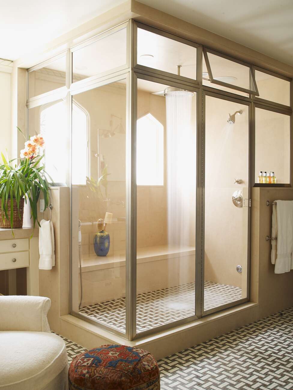17 Walk-In Shower Ideas for a Beautiful Home Oasis