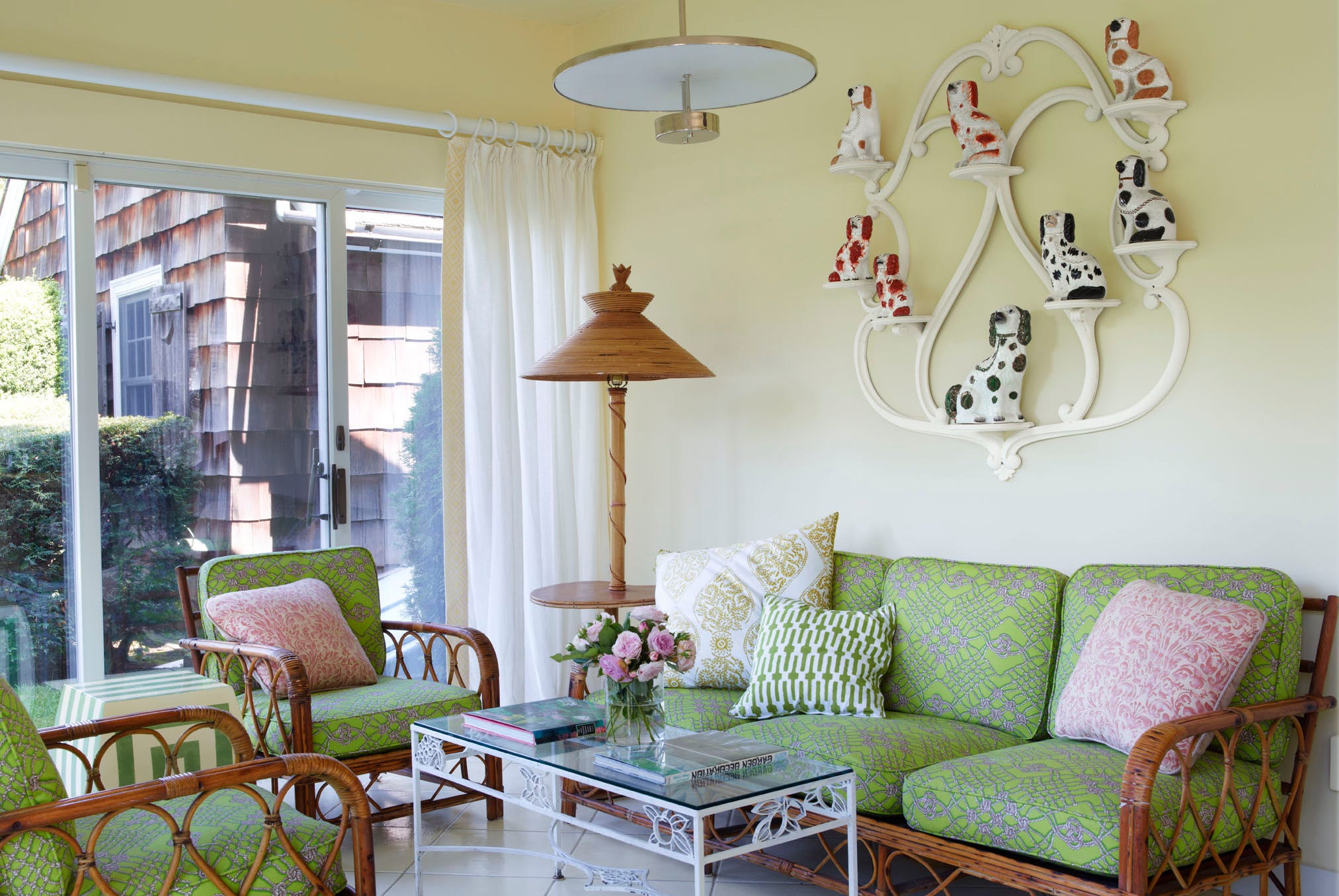 20+ Best Sunroom Ideas - Screened in Porch & Sunroom Designs