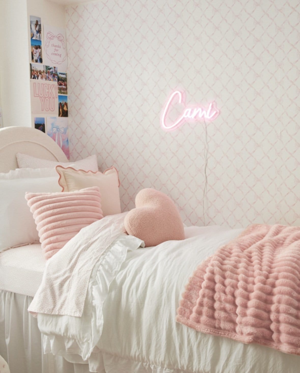 21+ Aesthetic Dorm Room Inspo | Dorm Room 2024