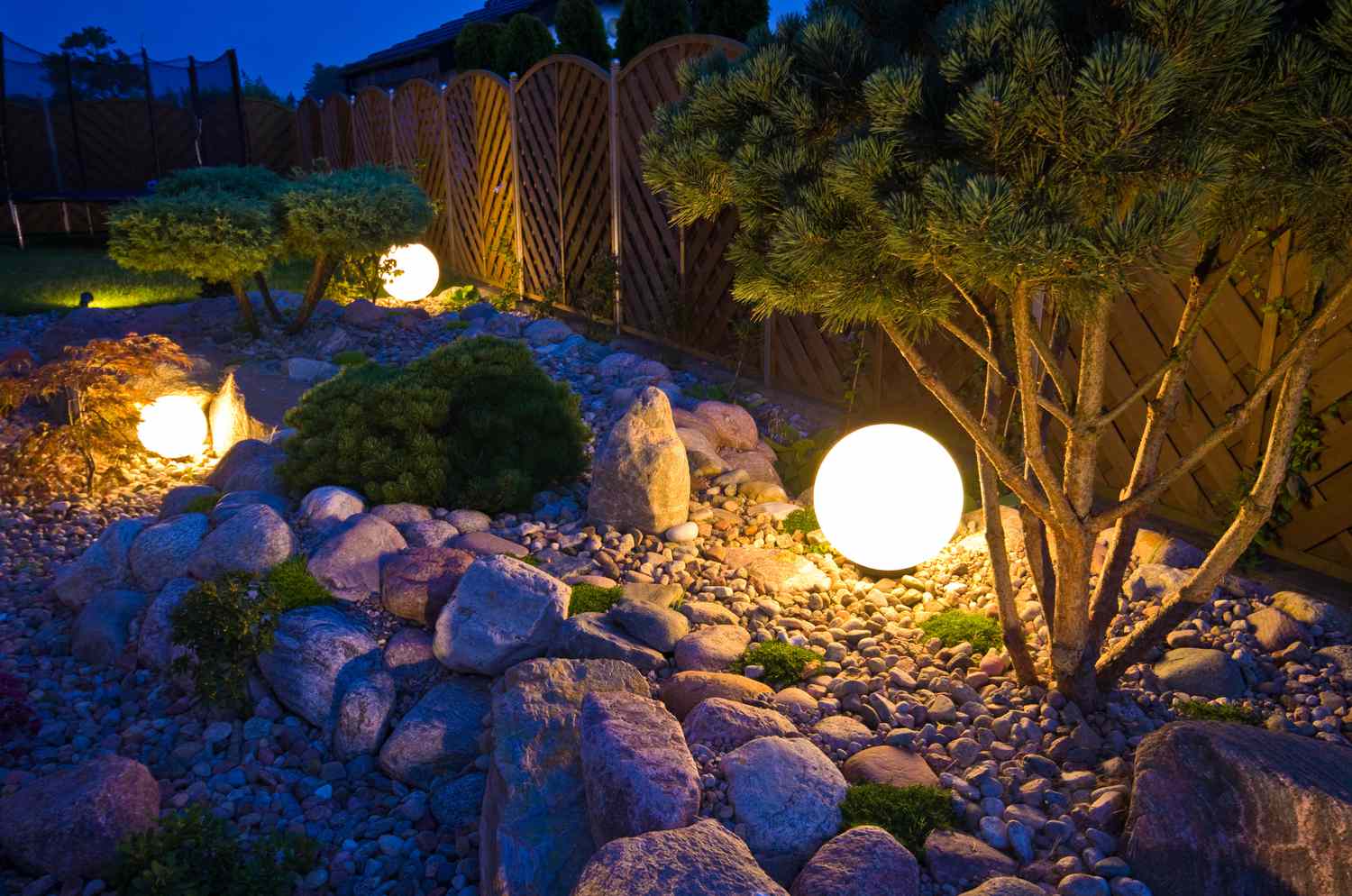 24 Backyard Lighting Ideas For A Gorgeous Glow