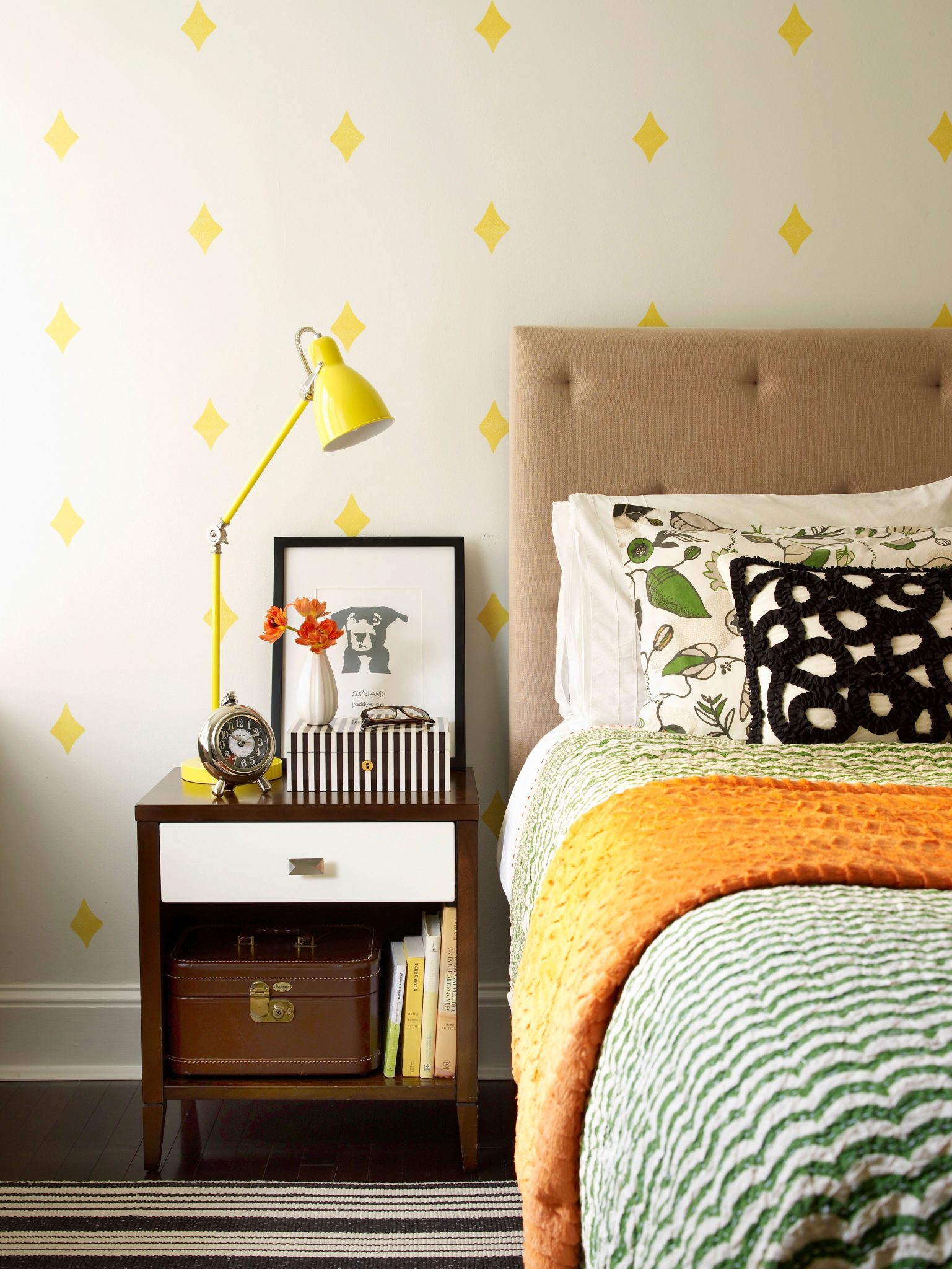 24 Yellow Bedroom Ideas for a Warm, Cheerful Space