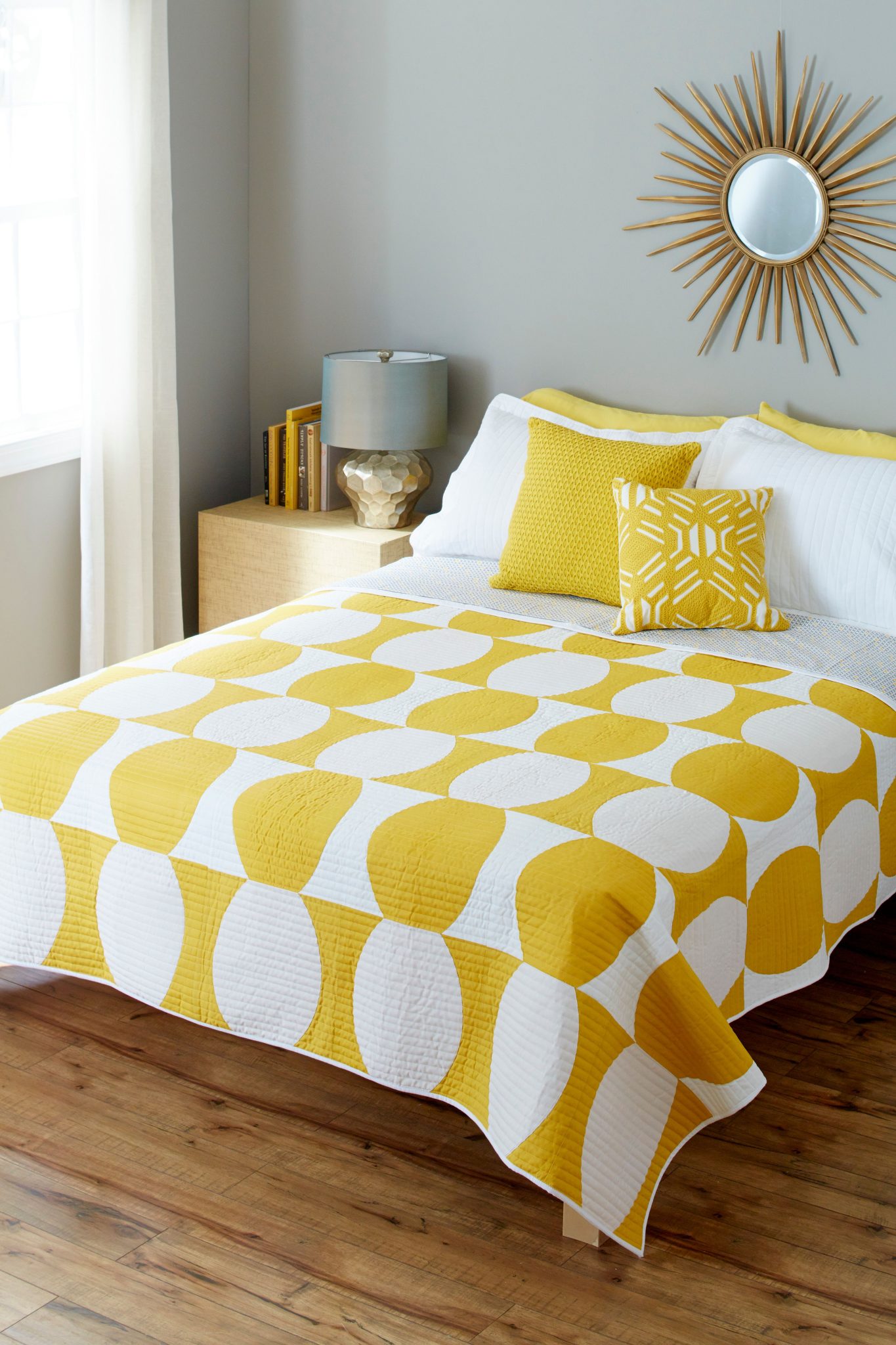 24 Yellow Bedroom Ideas for a Warm, Cheerful Space