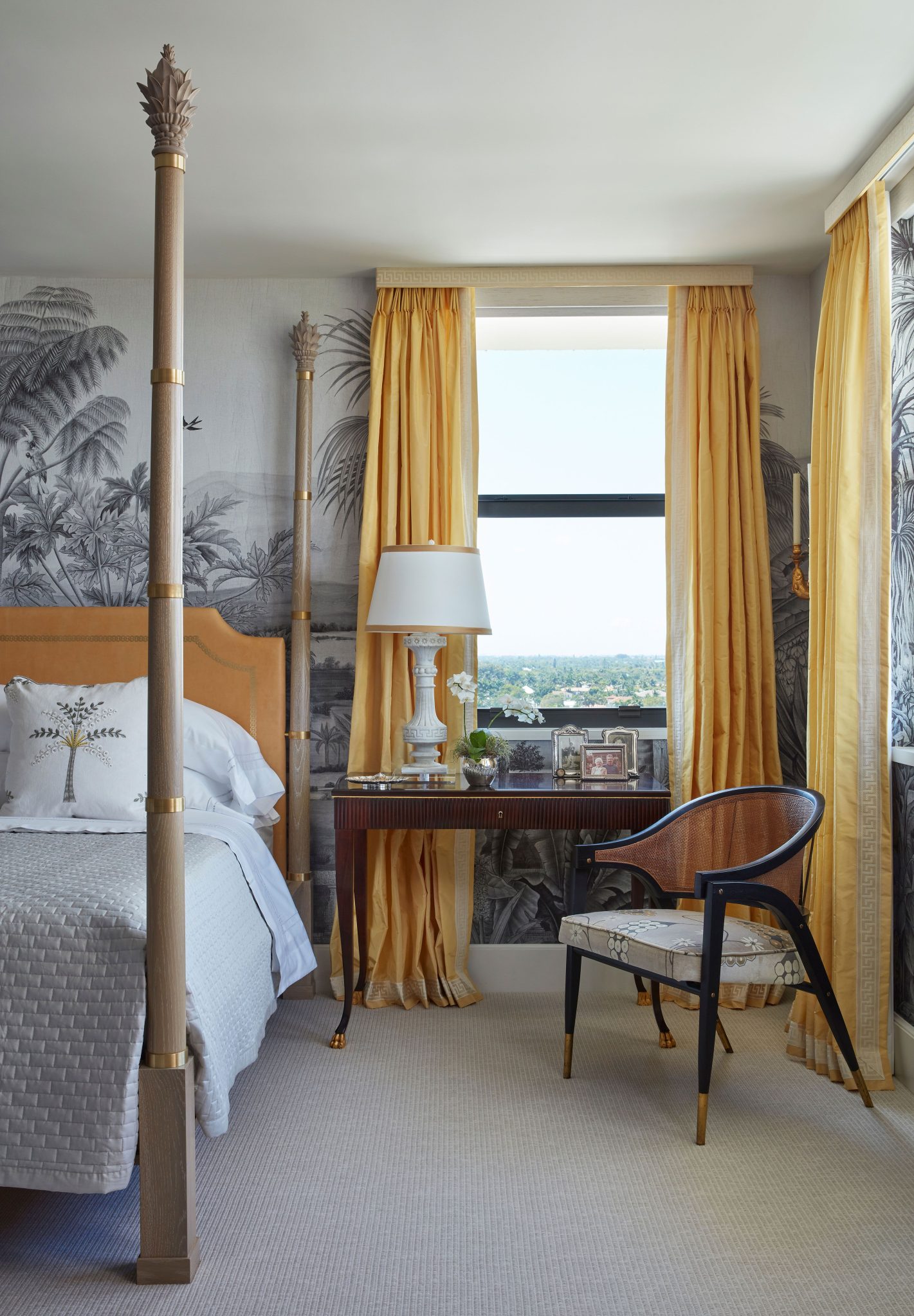 24 Yellow Bedroom Ideas for a Warm, Cheerful Space