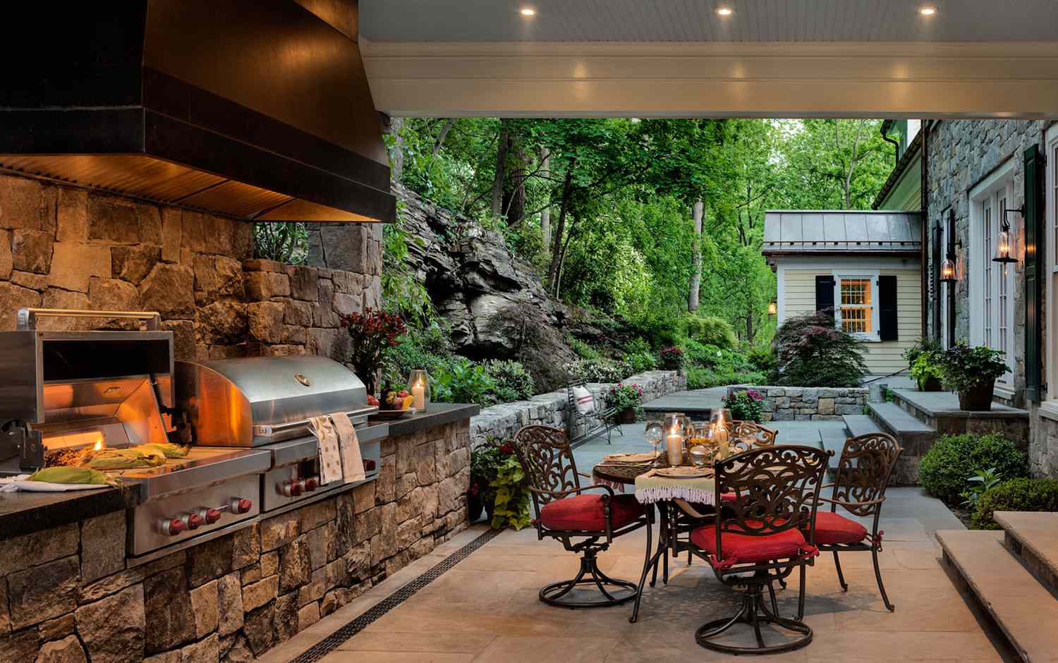 26 Covered Outdoor Kitchen Ideas for Elevated Cookouts
