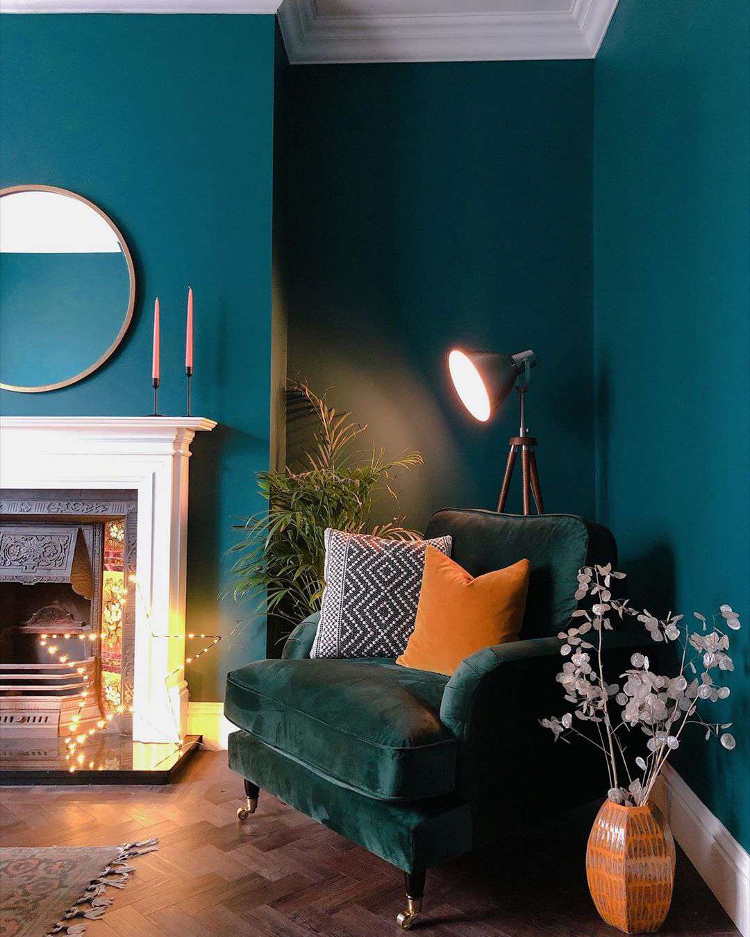30 Green Living Rooms That Bring the Outdoors Inside