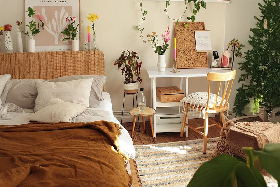 30 Small Bedroom Design Ideas for Storage and Style - Wooden Street