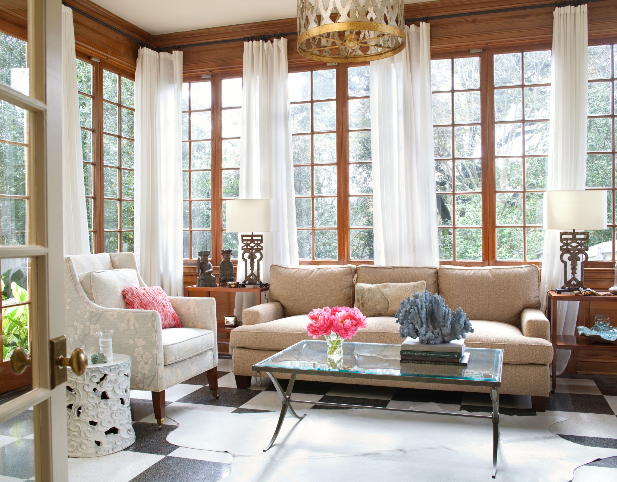30 Sunroom Decorating Ideas for a Bright, Relaxing Space