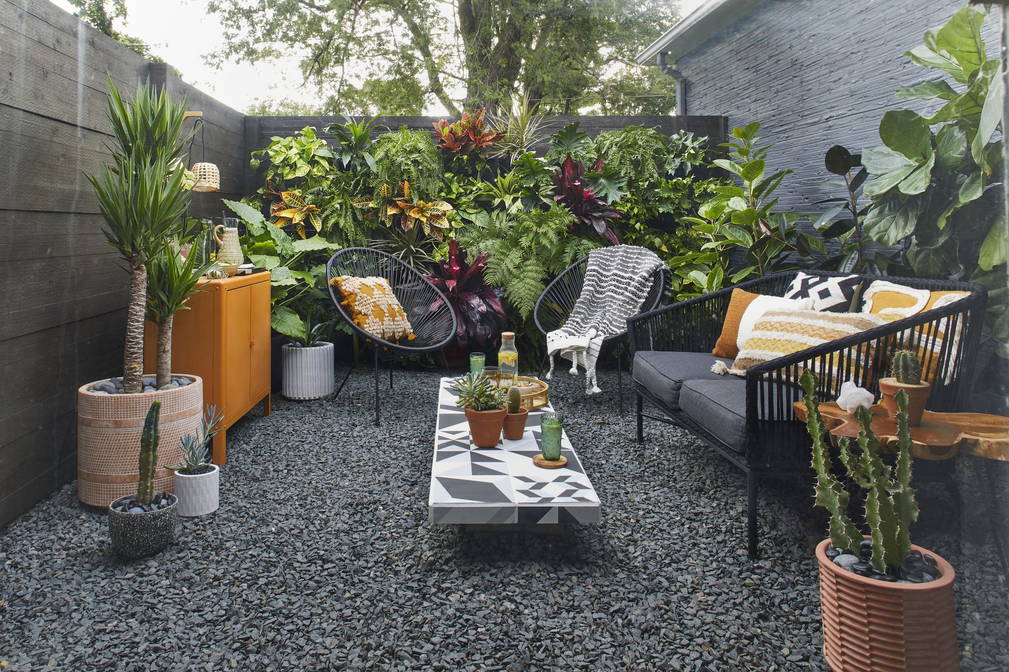 40 Cheap Backyard Ideas for Outdoor Spaces Large and Small