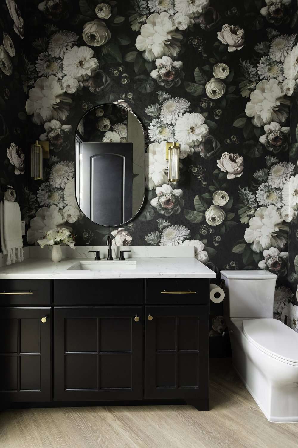 43 Pretty Powder Room Ideas for Your Half Bath