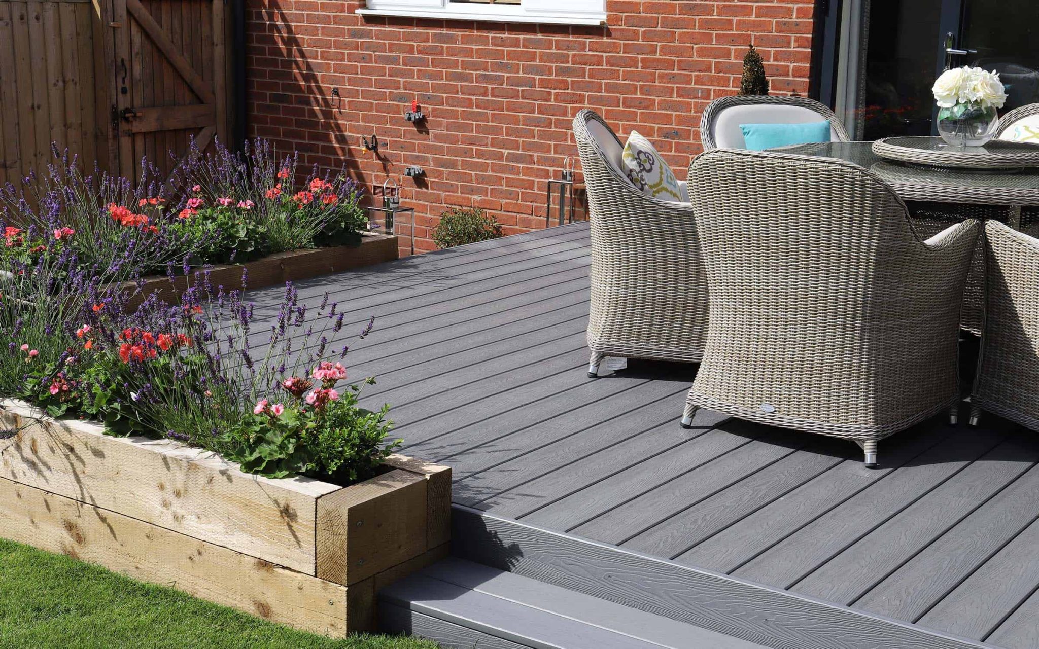 7 Small Backyard Deck & Patio Ideas That Pack Big Style - Feelingwood