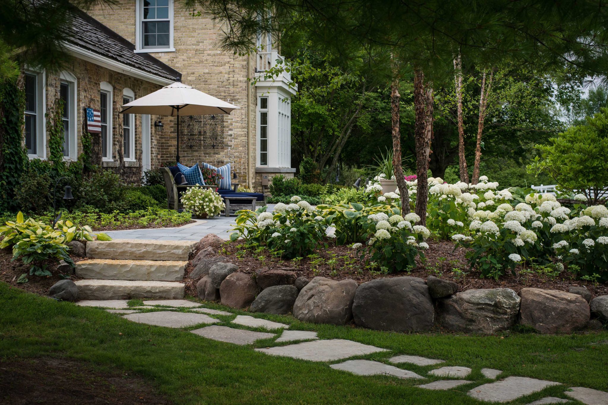 75 Rock Landscaping Ideas You'll Love - May, 2026 | Houzz