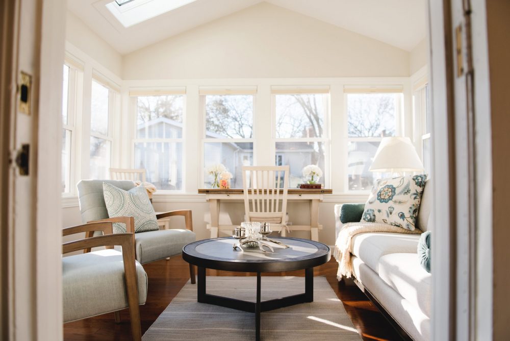 8 must-have design details for your four-seasons sunroom - Grand Rapids Magazine