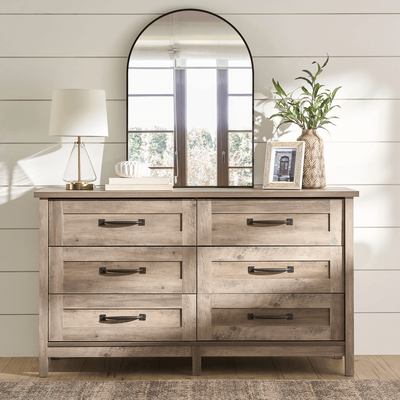 9 Easy Bedroom Dresser Decor Ideas for an Instant Bedroom Makeover — Flycity