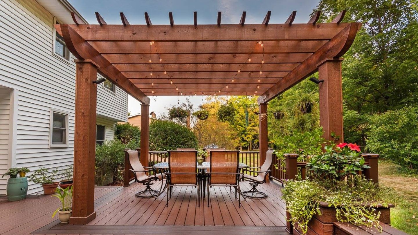 Arbor Vs Pergola Which Is Right For Your Outdoor Space