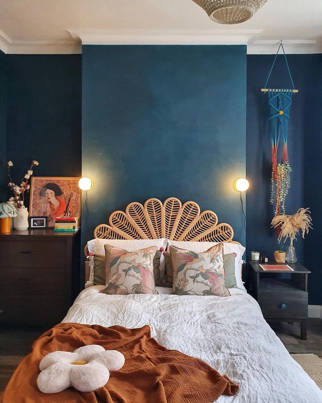 Bedroom Decorating Ideas | Valspar Paint