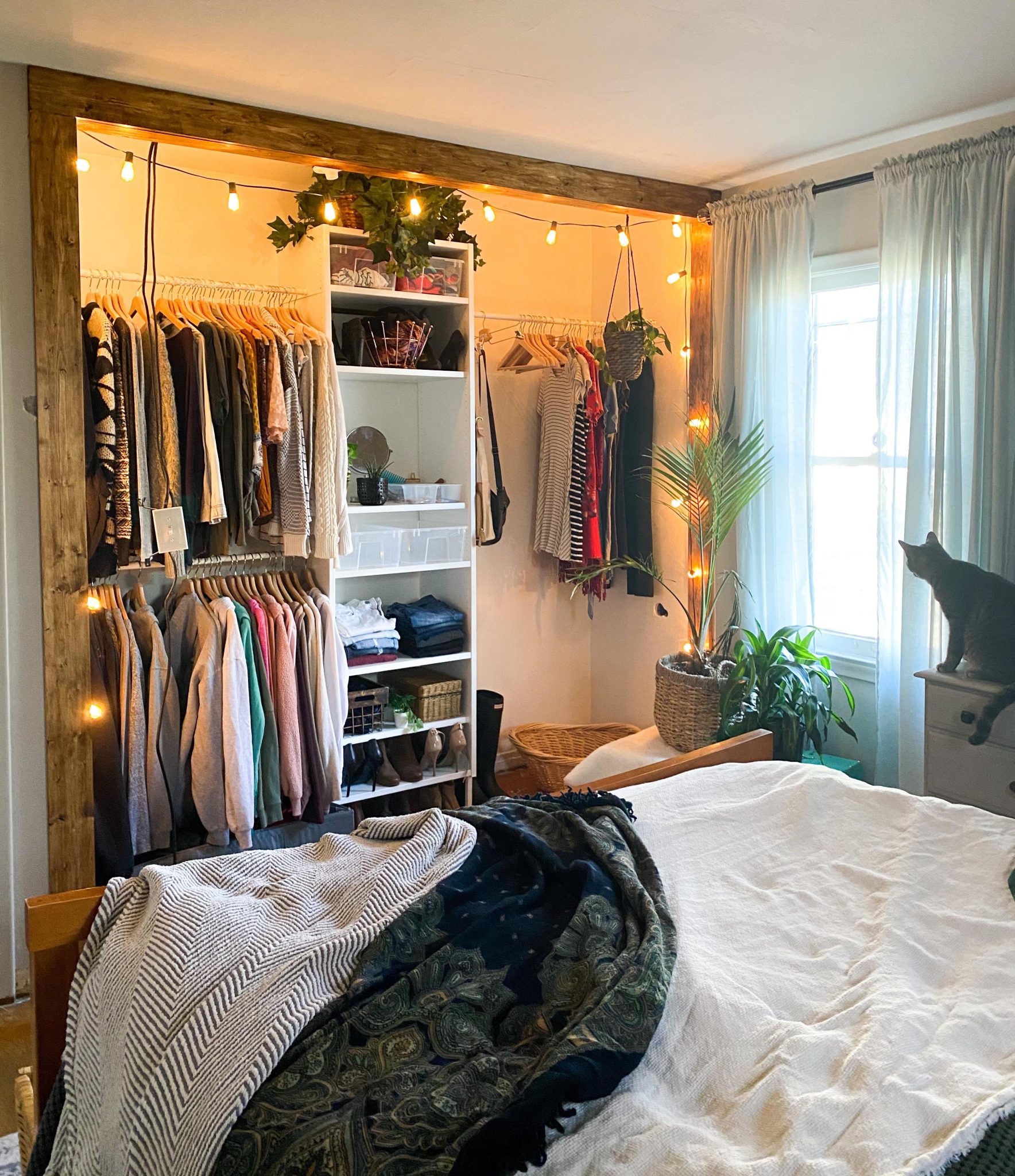 Before/after of my cozy bedroom makeover : r/CozyPlaces