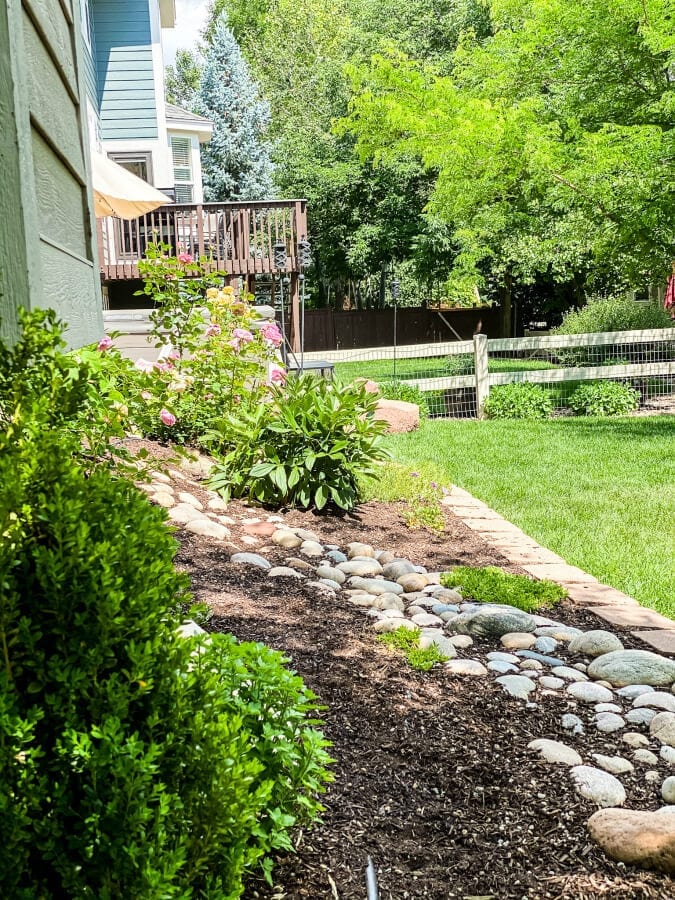 Creative Backyard Landscaping Ideas on a Budget » Grow Beauty With Ease
