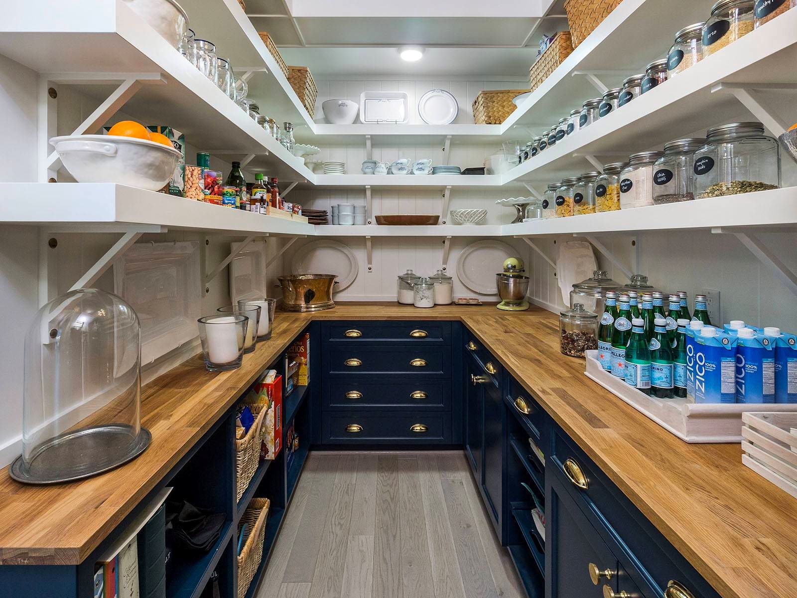 Designing The Perfect Walk-in Pantry