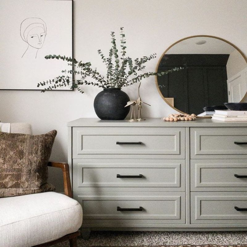 Dresser Decor Ideas: How to Style Your Dresser Like a Pro - Homilo