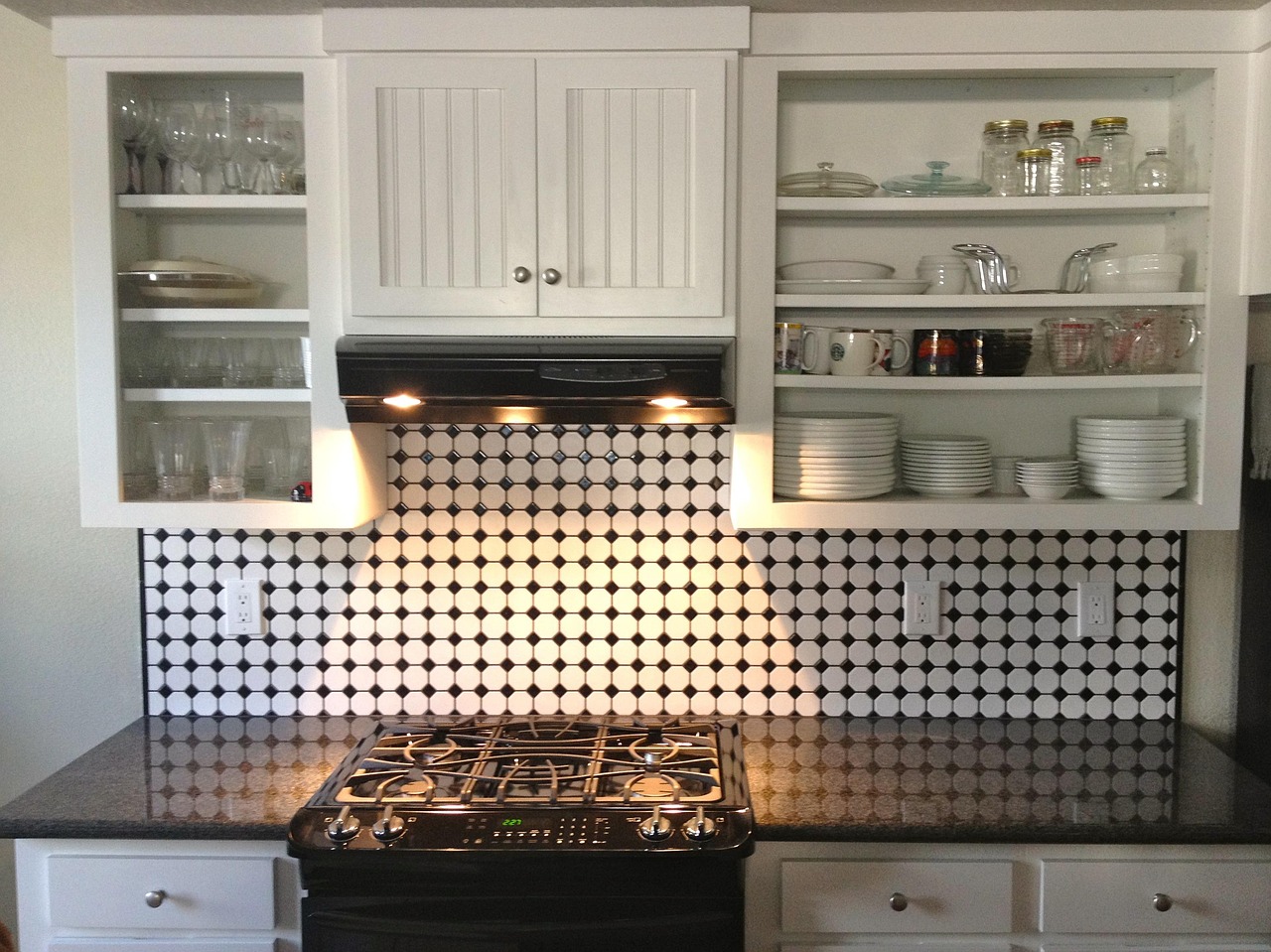 ginsburgconstruction kitchen 3, tile kitchen, new kitchen, kitchen, interior, counter, tile, stove, stainless, decor, residential, modern, house, design, appliance, architecture, cabinet, oven, contem