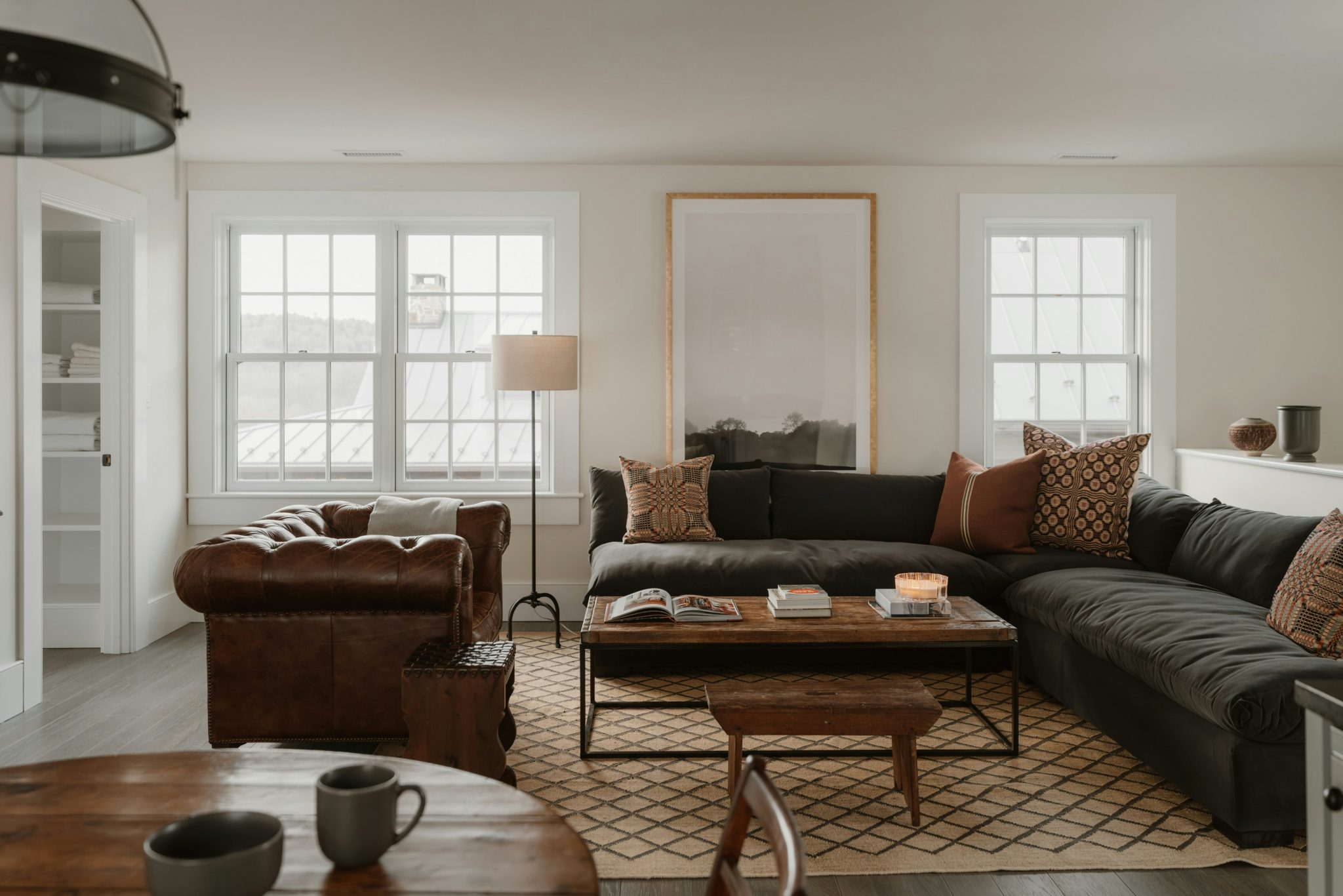 Guest house living room (IG: @clay.banks)