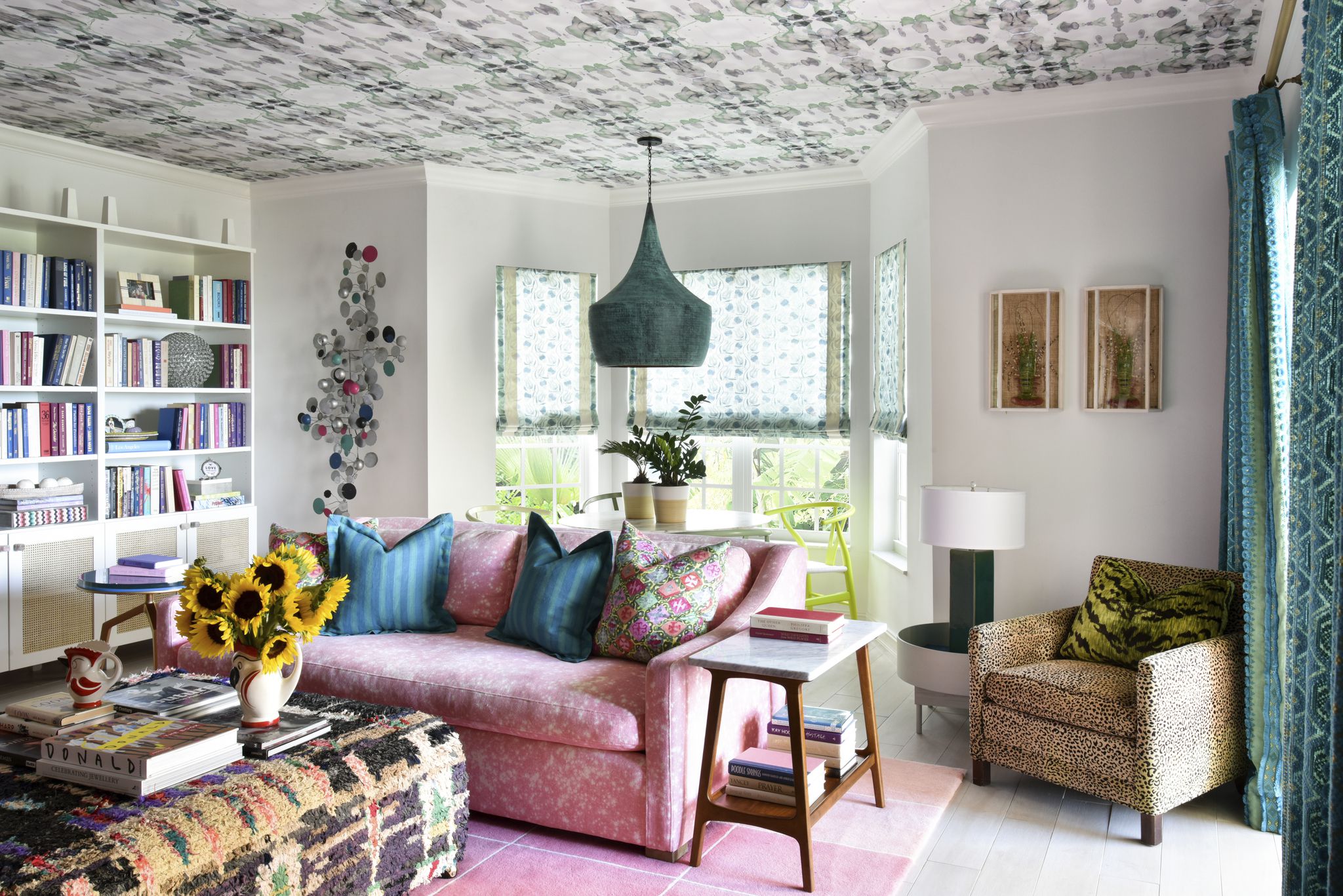 Here's What Color Furniture Matches Gray Flooring