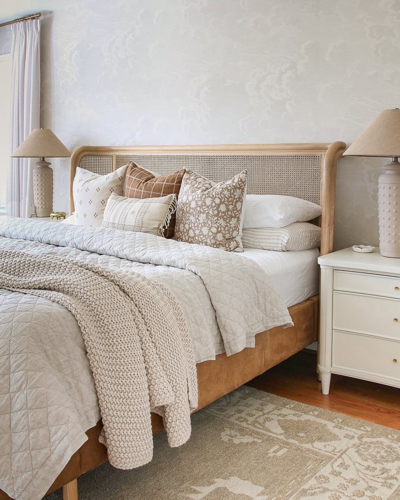 High-End Primary Bedroom Design Ideas - Stefana Silber