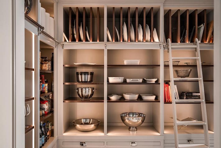 Kitchen Pantry Cabinets—What Top Designers Always Get Right