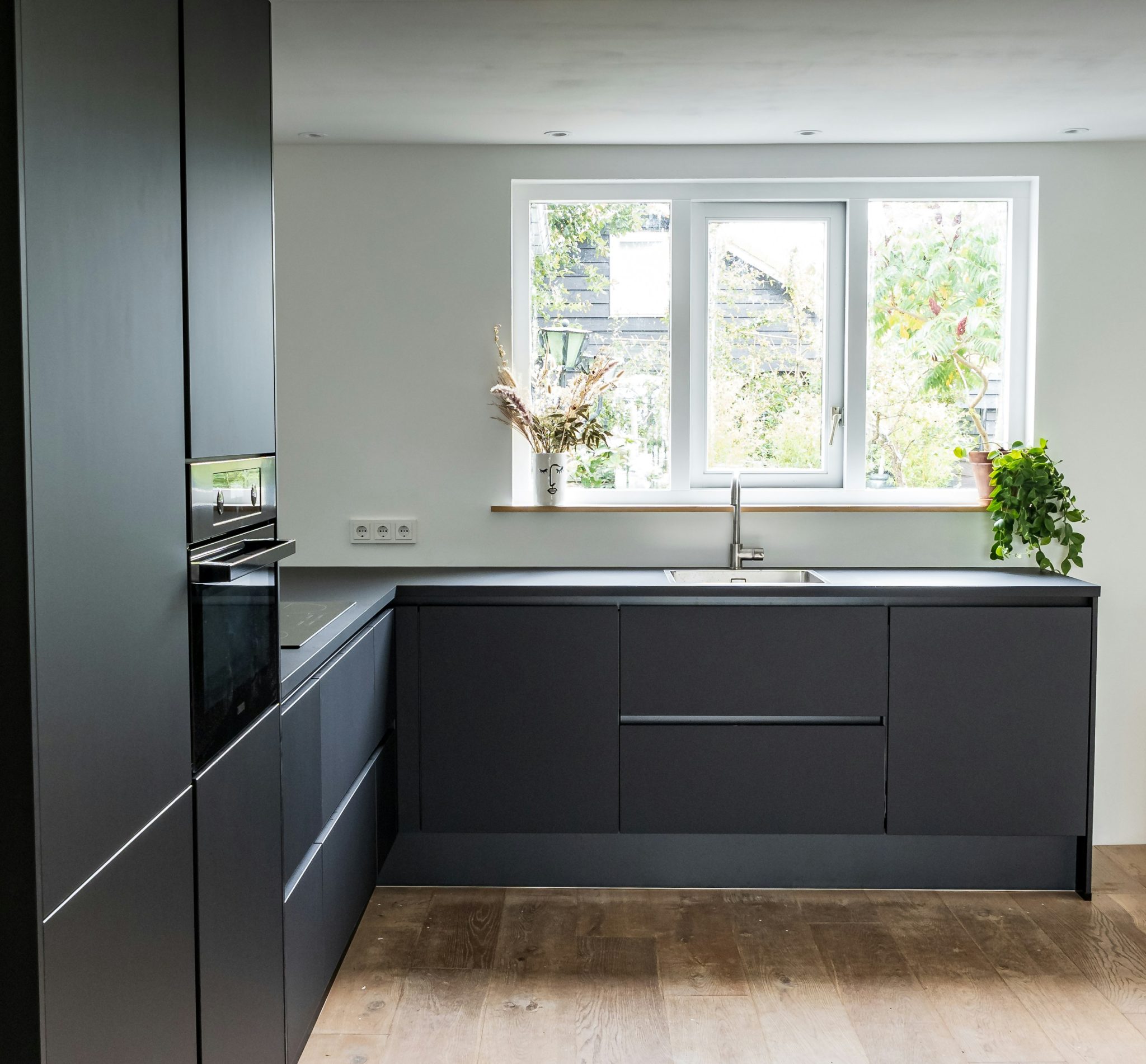 Our brand new black modern minimal kitchen