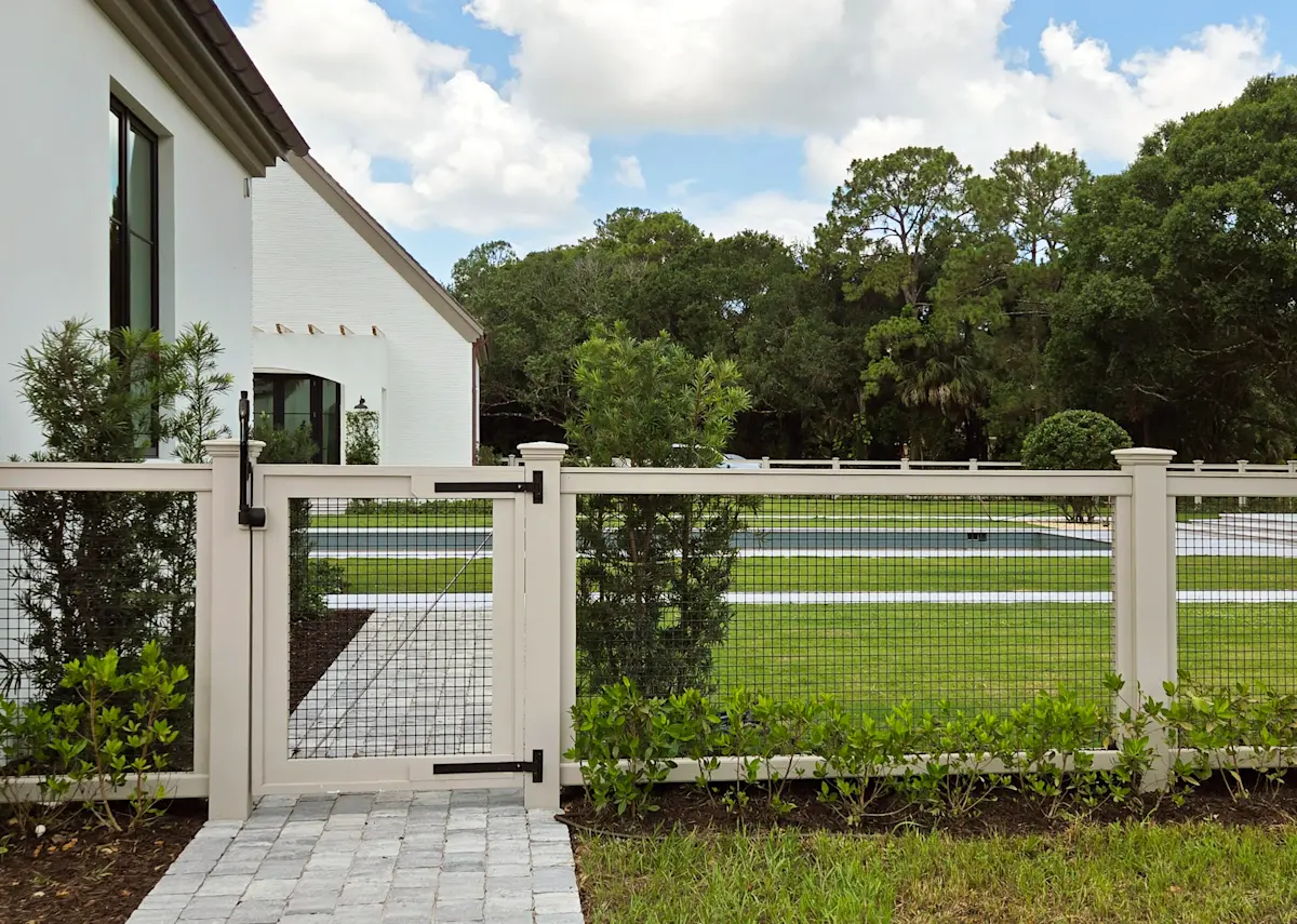 Pool Fence Ideas | Inspiration Gallery | Walpole Outdoors