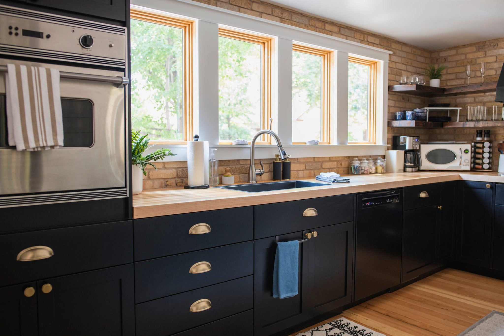 Pros Say This One Trend Will Transform Kitchen Layouts in 2026