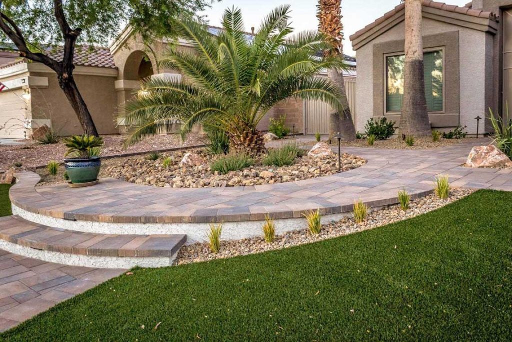 Rock Front Yard: NEW Landscaping Ideas