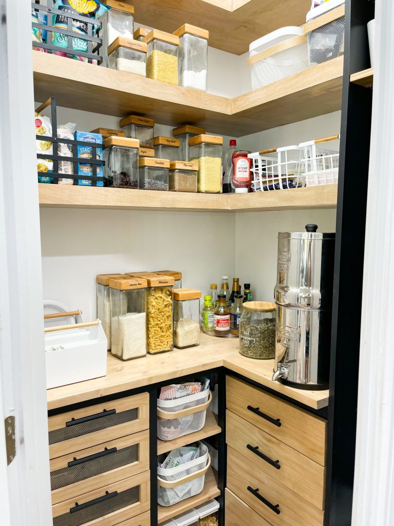 The Ultimate DIY Pantry Makeover: Custom Cabinets for Maximum Storage -