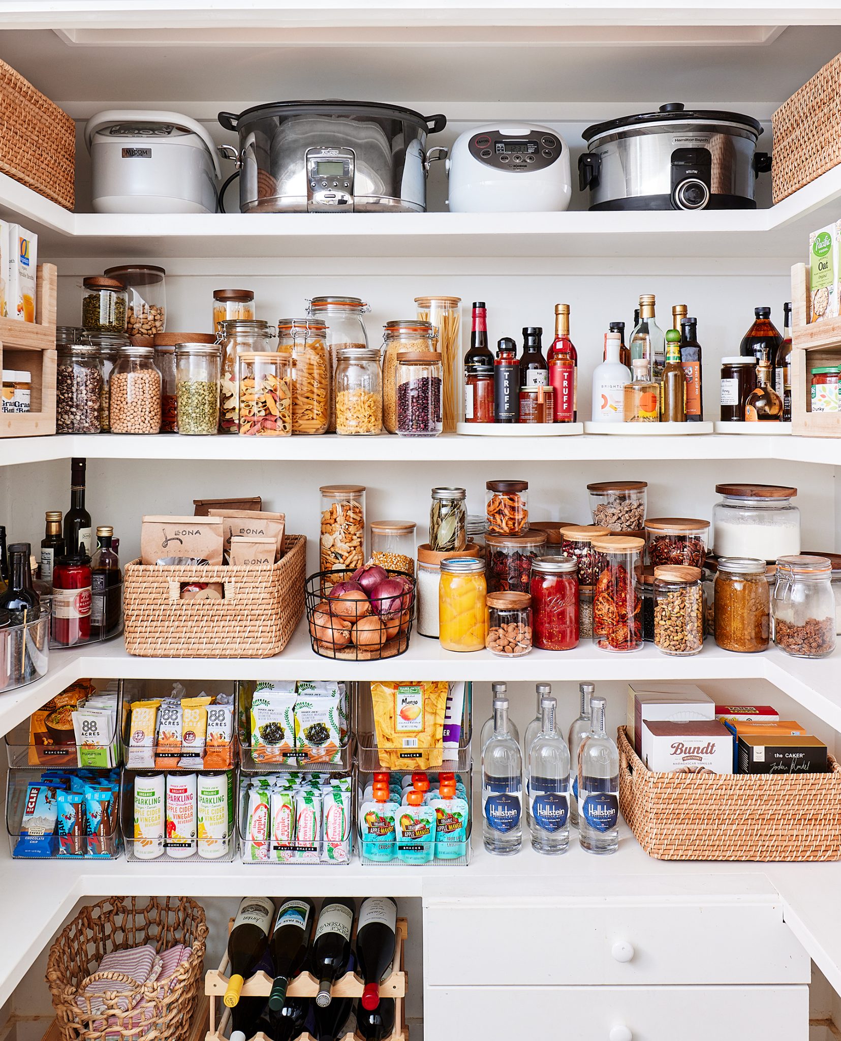 These Kitchen Pantry Organization Ideas Will Save You Time and Money – Sunset Magazine