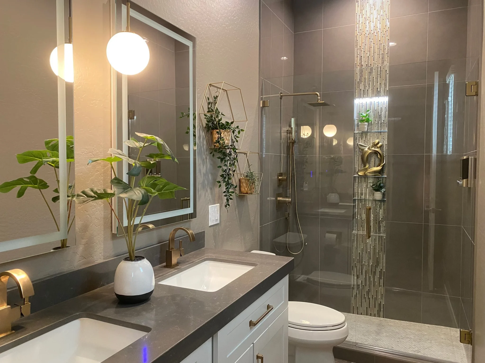 Transform Your Space With These 9 Small Bathroom Remodel Ideas — Regal Bath & Kitchens