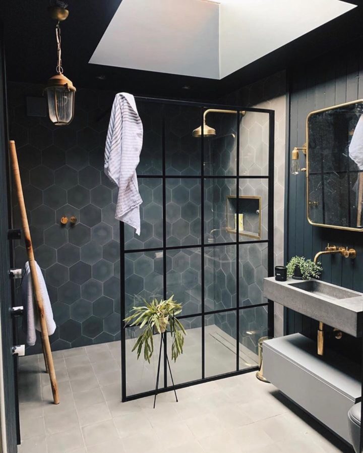 Walk-in Shower Ideas for a Stylish Bathroom