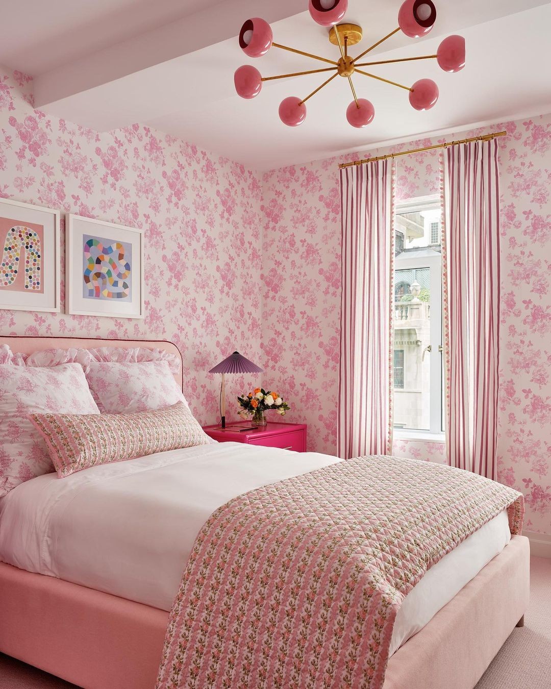 10 Best Pink Two-Colour Combinations For Bedroom Walls