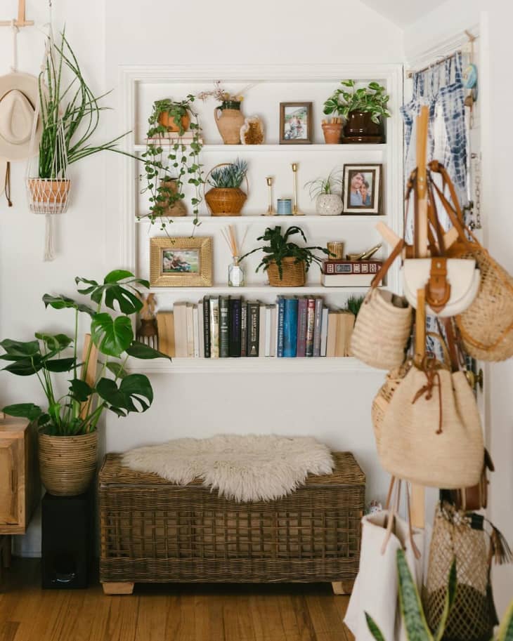 11 Clever Bookshelf Decor Ideas for Every Style | Apartment Therapy