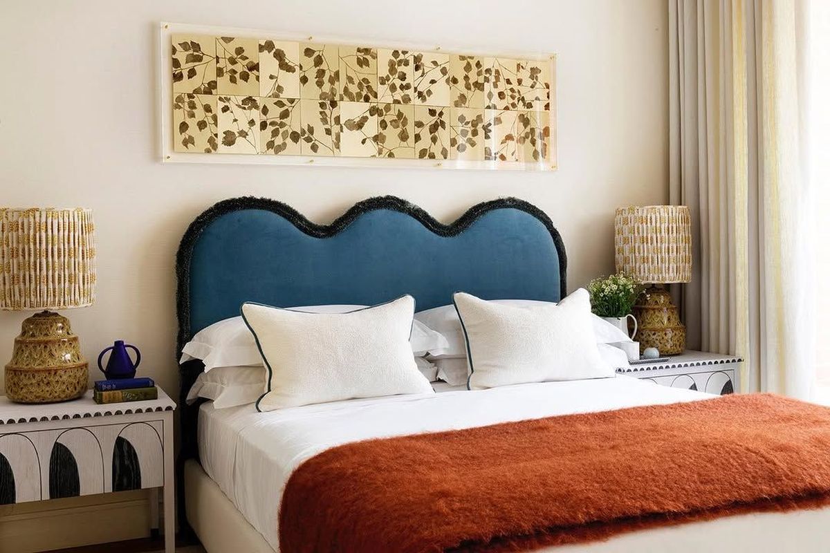 15 Scalloped Headboard Ideas for 2026 That Make Bedroom Walls Look Designed Again