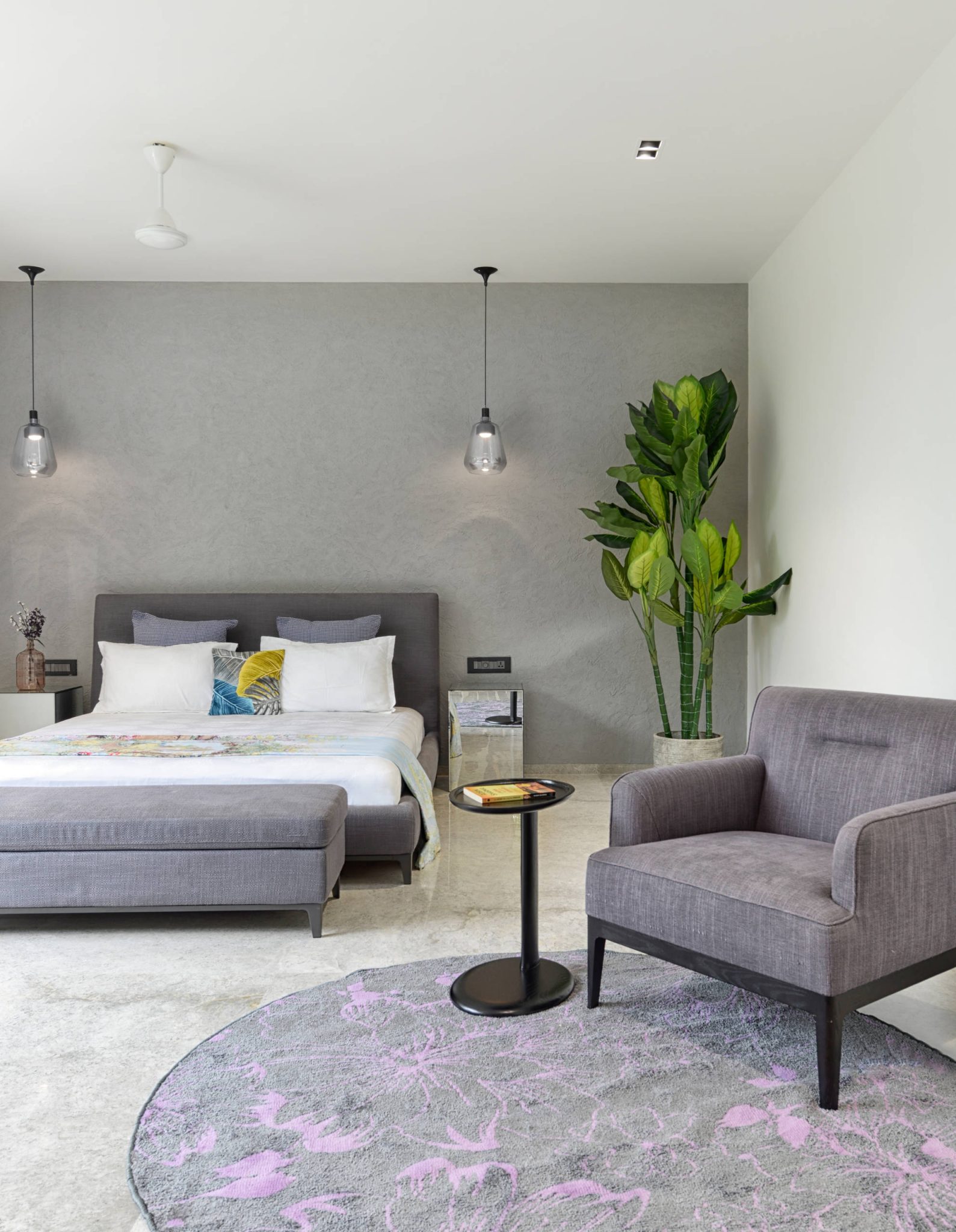 15 Soothing Grey Bedrooms
