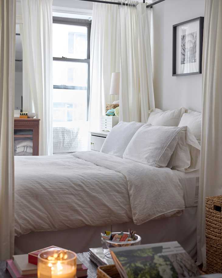 25 Small Guest Bedroom Ideas Straight Out of Real Homes | Apartment Therapy