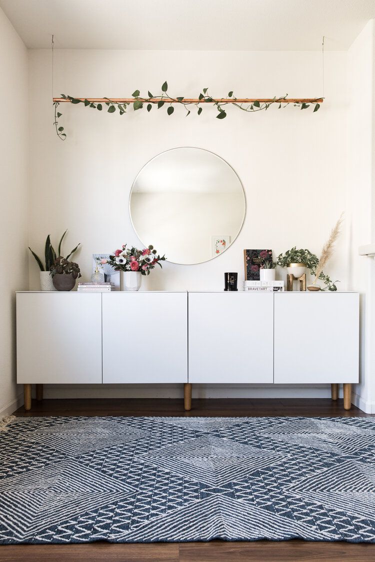 30 Ways to Style Large Round Mirrors