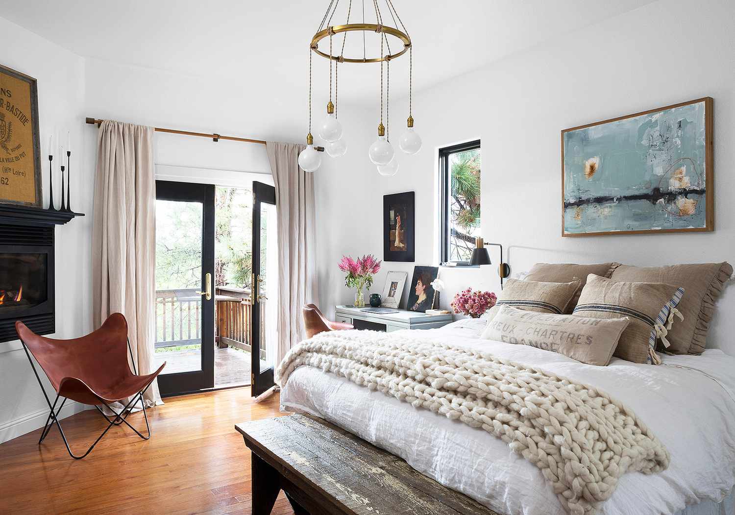 40 Dreamy Boho Bedroom Ideas You'll Love