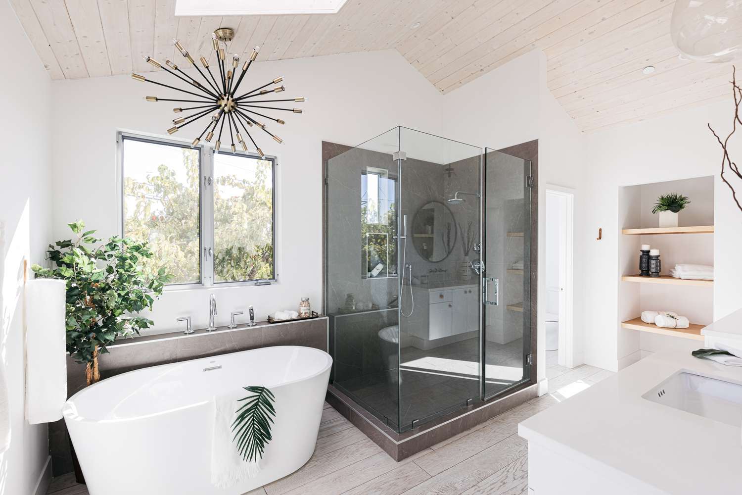 41 Spa-Inspired Ideas to Transform Your Bathroom Into a Calming Oasis