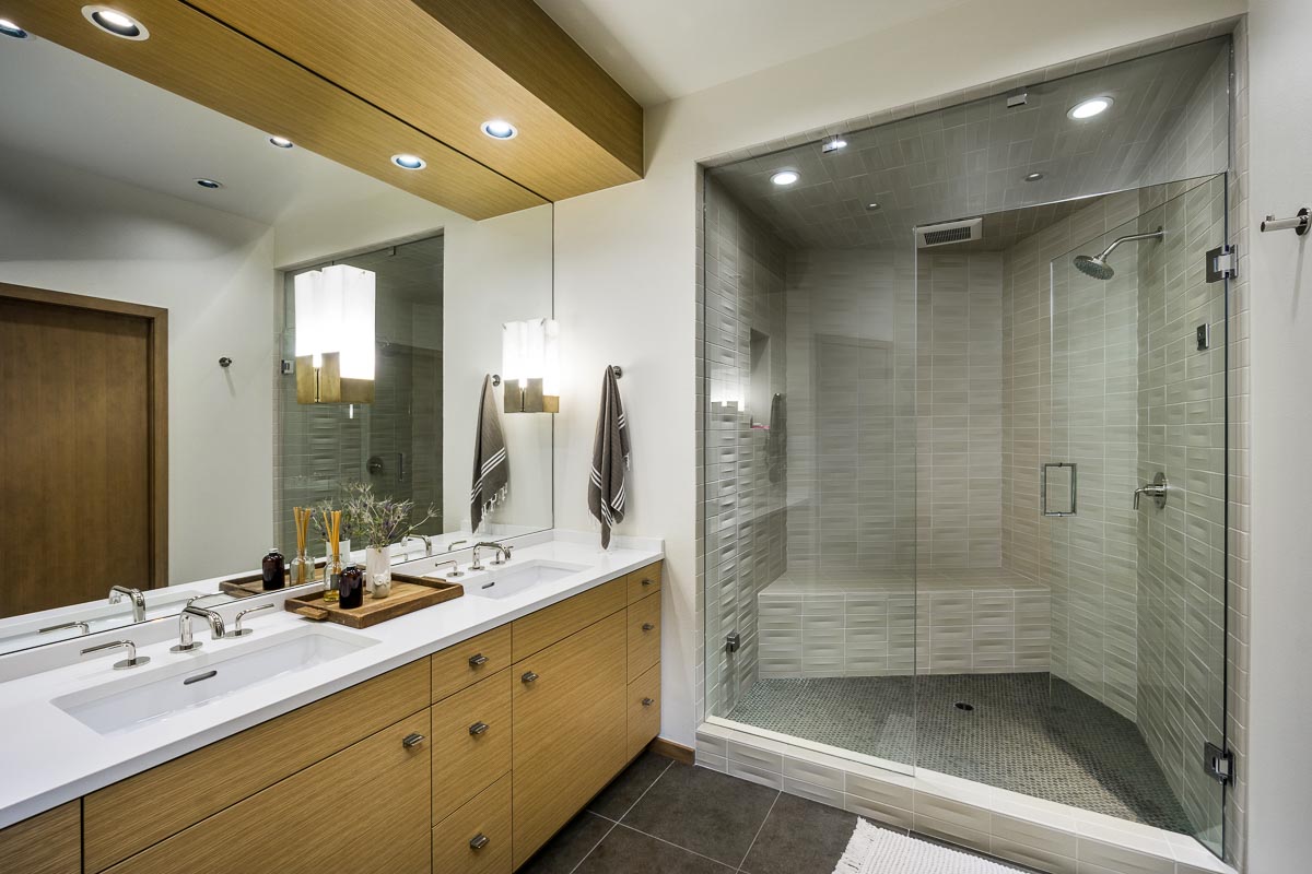 6 Design Ideas for an Unforgettable Luxury Master Bathroom | Hamish Murray Construction, Inc.