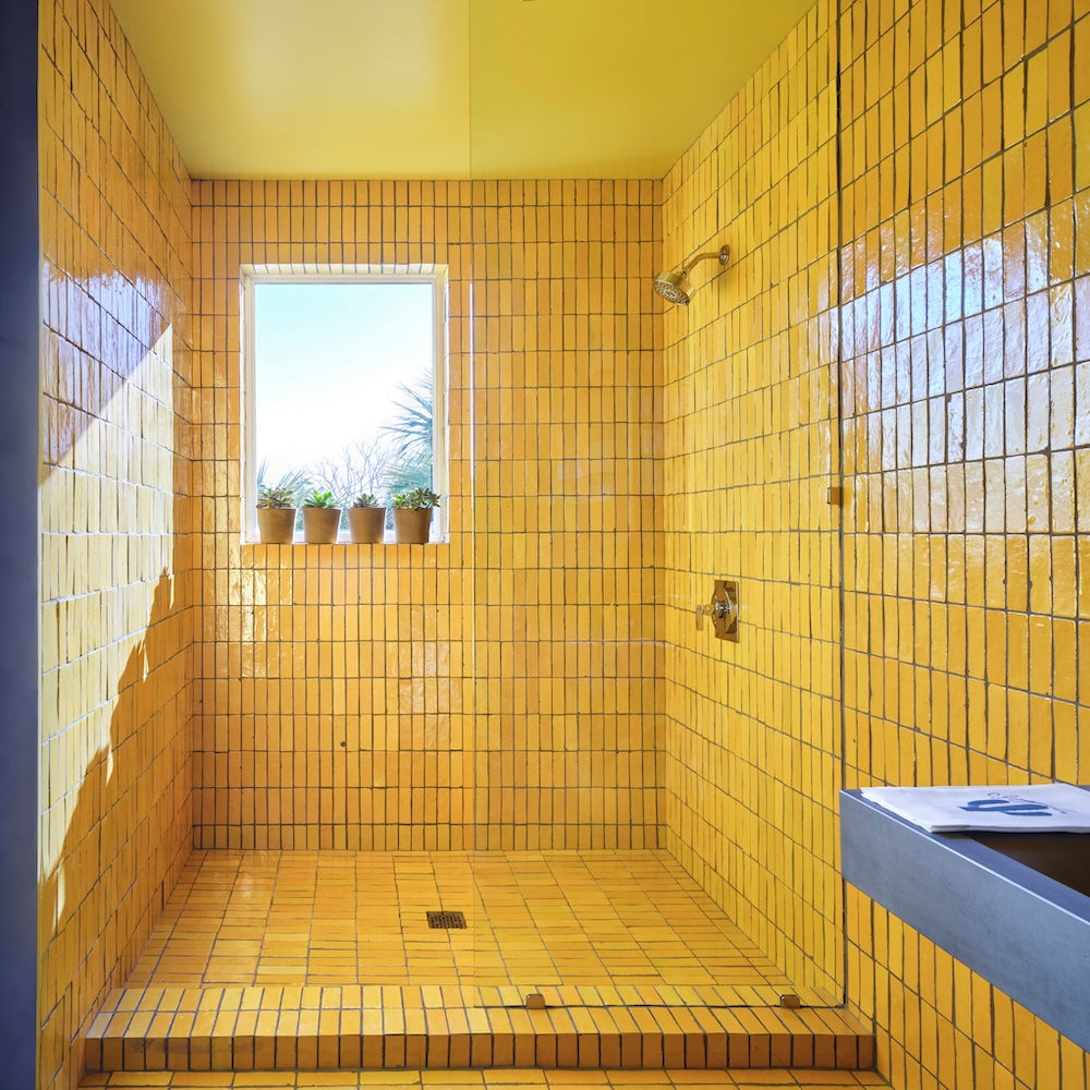 9 vertical shower tile ideas & stunning accents to draw the eye
