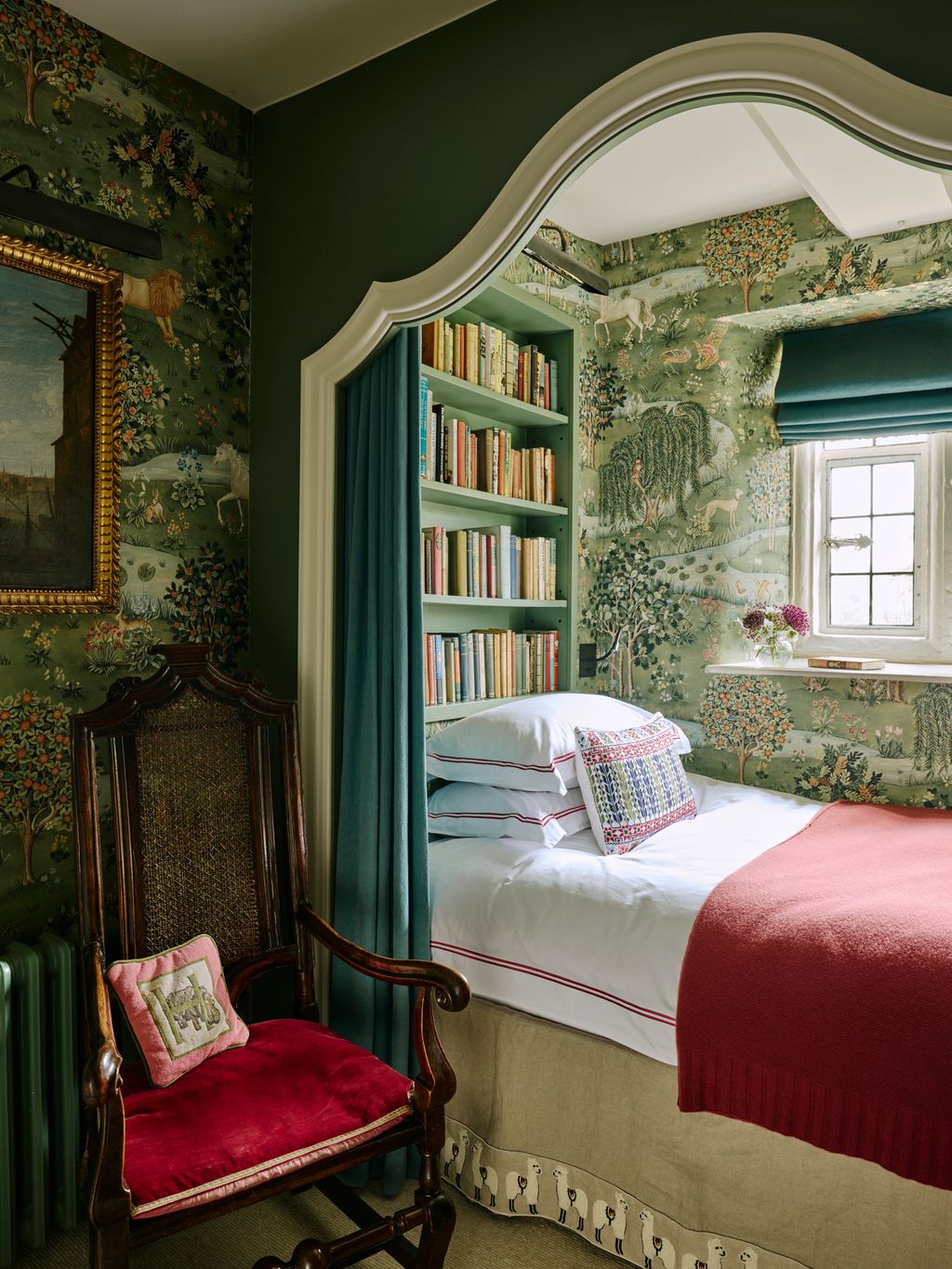 99 small bedroom ideas to make the most of your space | House & Garden