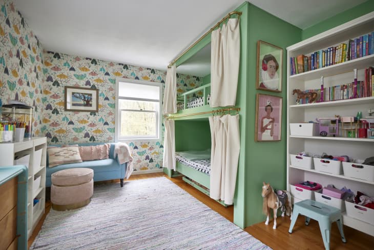 Bright Green DIY Bunk Beds for a Shared Kids Bedroom — Photos | Cubby